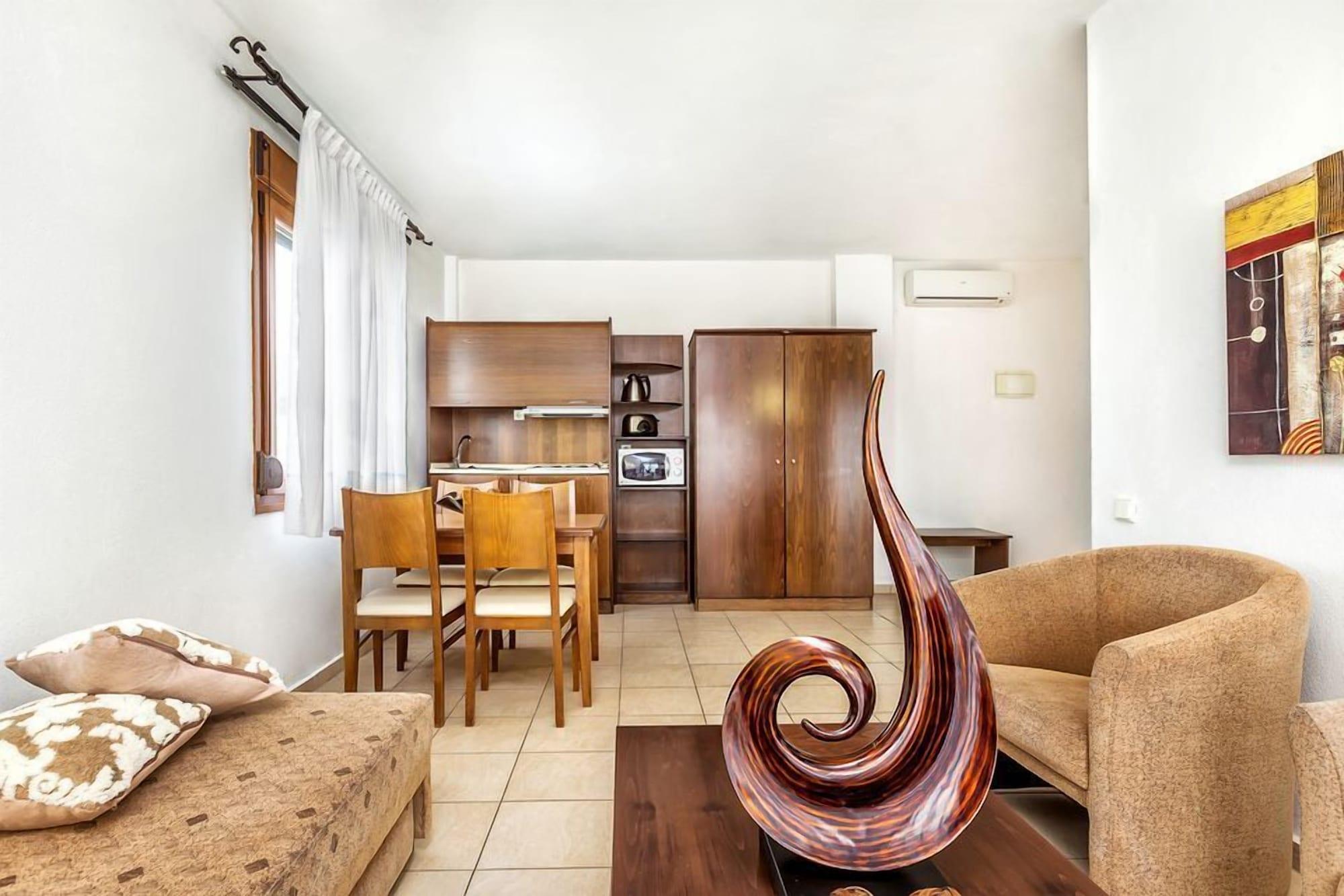 Nereides Hotel Chaniotis Dış mekan fotoğraf
