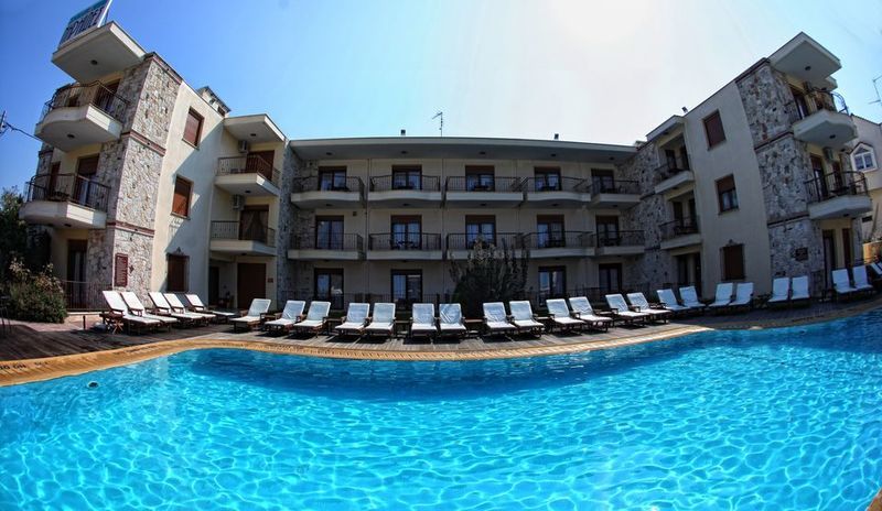 Nereides Hotel Chaniotis Dış mekan fotoğraf