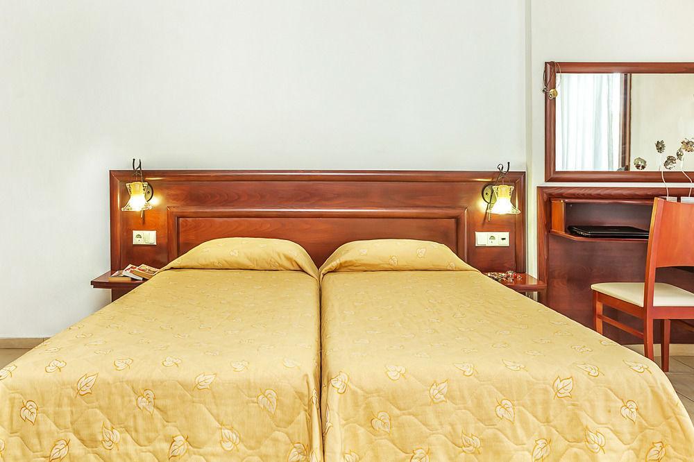 Nereides Hotel Chaniotis Dış mekan fotoğraf