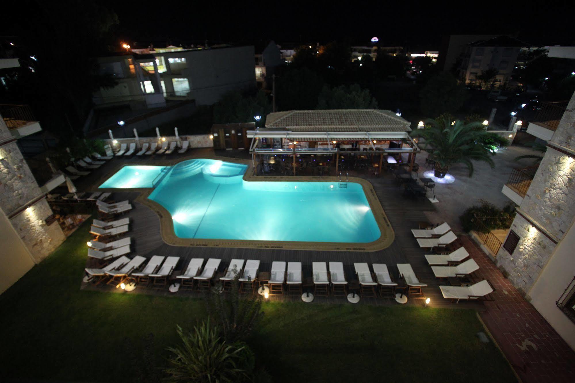 Nereides Hotel Chaniotis Dış mekan fotoğraf